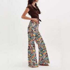 Wrangler Latigo Printed High Rise Wide Flare Stretch Denim Jeans